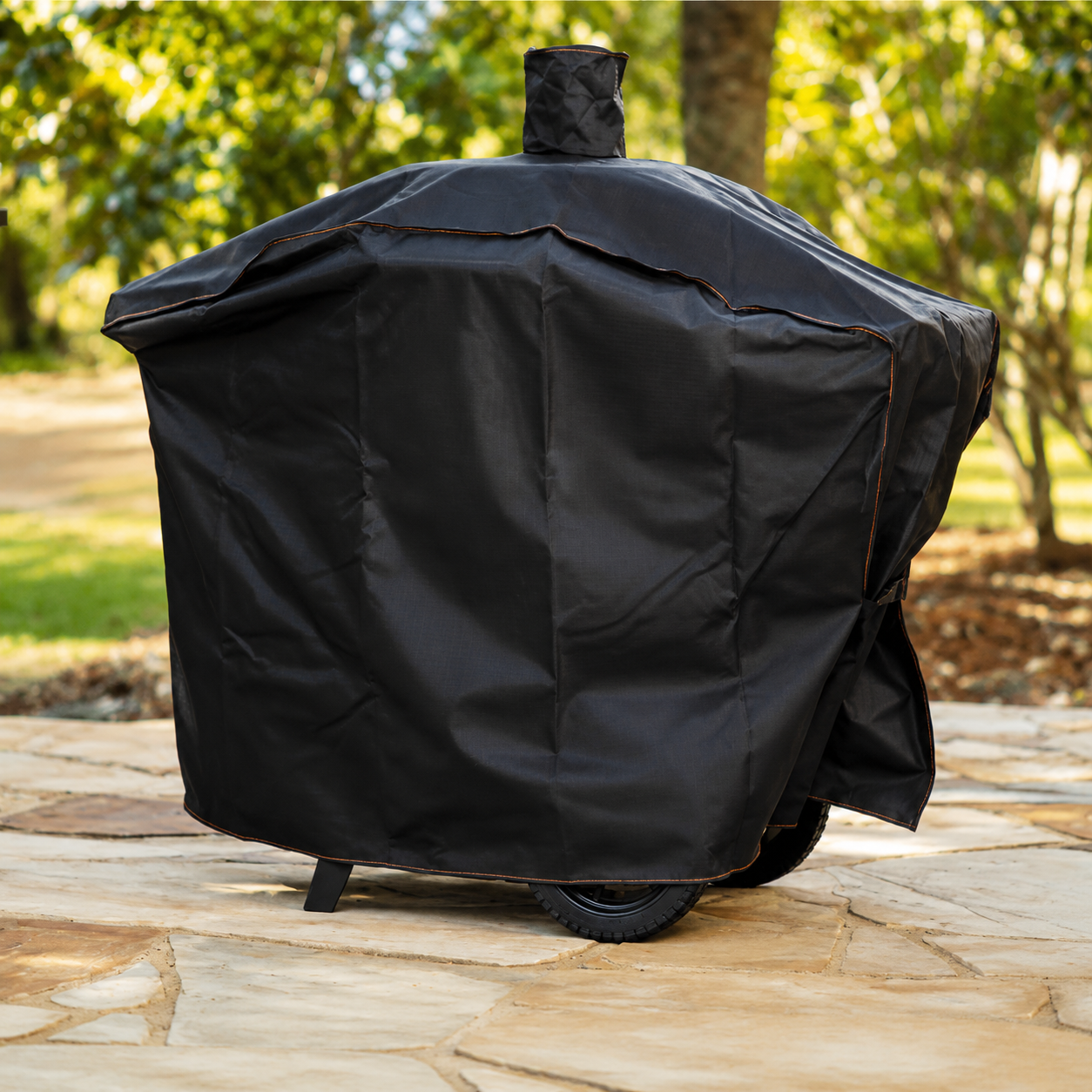Heavy-Duty Charcoal Drum Smoker Grill with Large Cooking Capacity and Precision Temperature Control